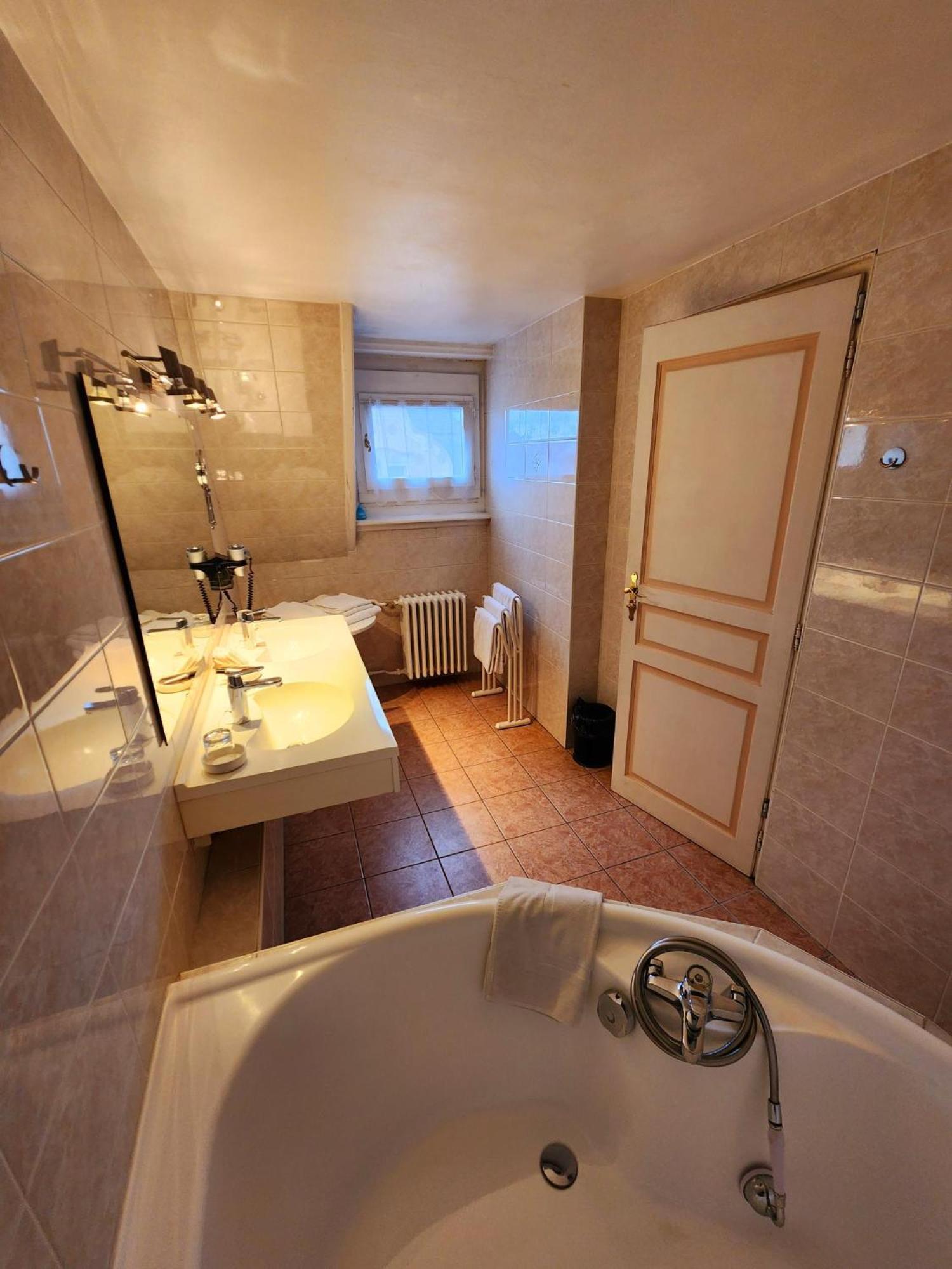 Hotel De L'Europe Basel Mulhouse Airport Saint-Louis  Ngoại thất bức ảnh